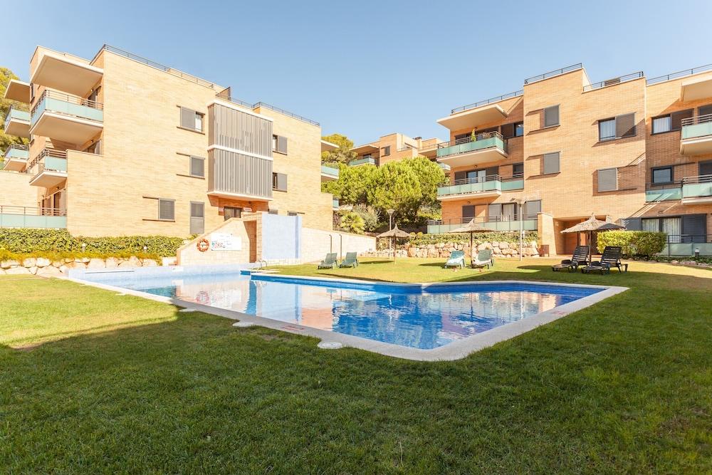 Pierre & Vacances Salou Apartment Exterior photo