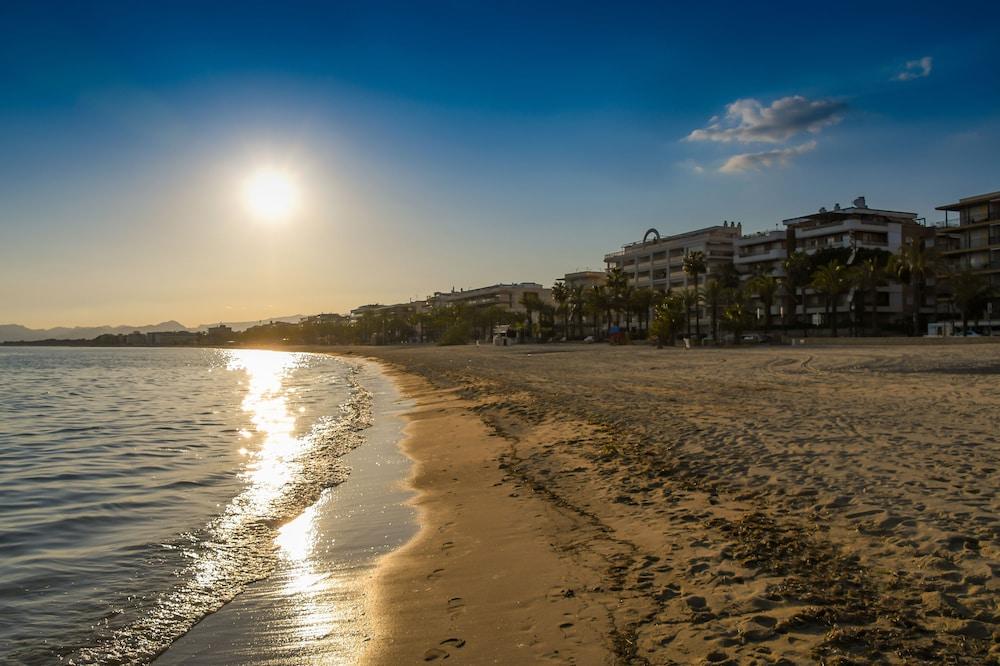 Pierre & Vacances Salou Apartment Exterior photo